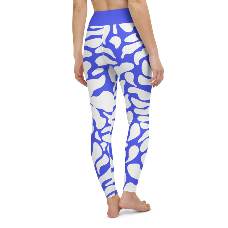 Wavy Floral Yoga Leggings - Image 4