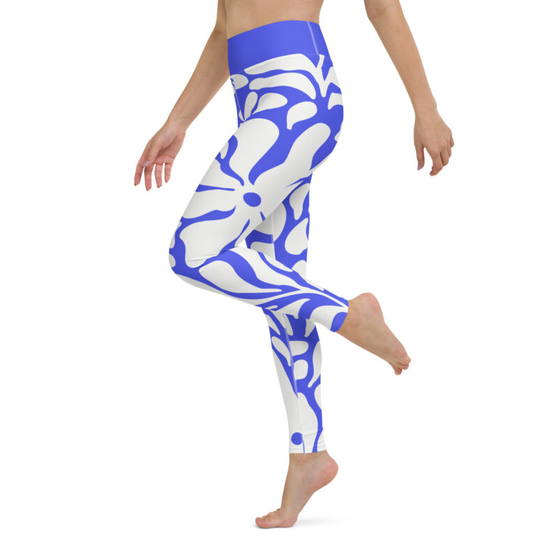 Wavy Floral Yoga Leggings - Image 6